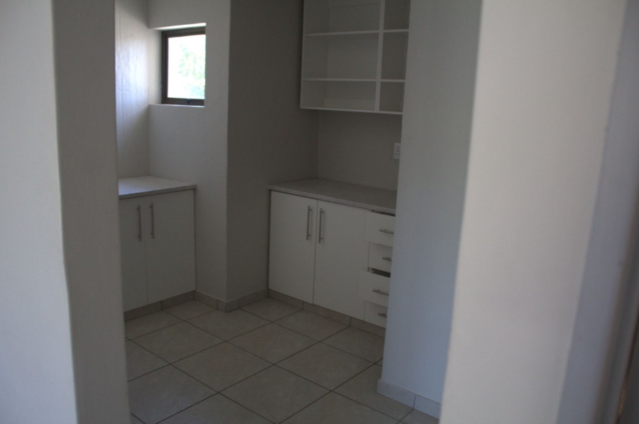 8 Bedroom Property for Sale in Universitas Free State